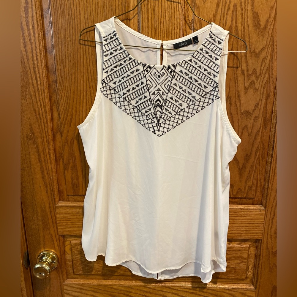Apt. 9 White Embroidered Tank